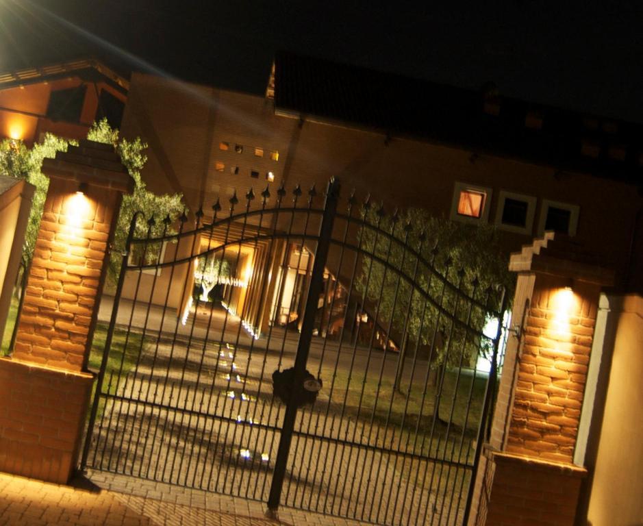 Вилла Agriturismo Colombarino Дезенцано-дель-Гарда Экстерьер фото