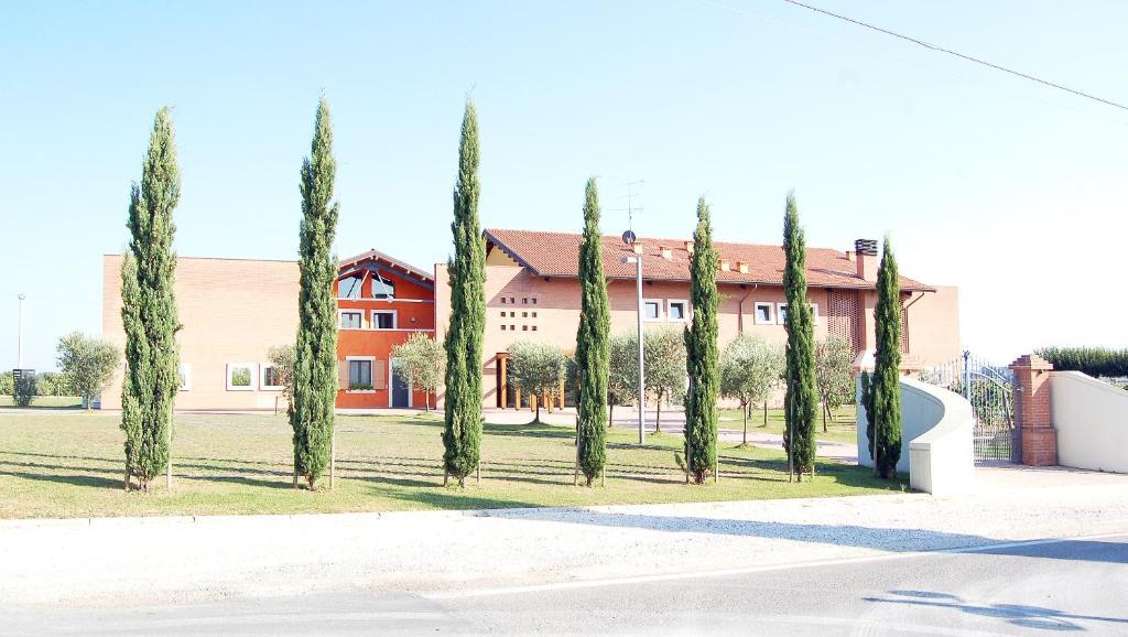 Вилла Agriturismo Colombarino Дезенцано-дель-Гарда Экстерьер фото